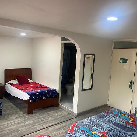 Hotel Comic City โบโกตา ภายนอก รูปภาพ