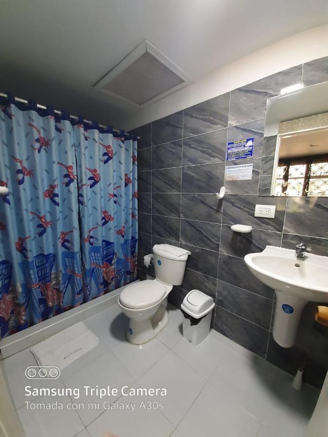 Hotel Comic City โบโกตา ภายนอก รูปภาพ