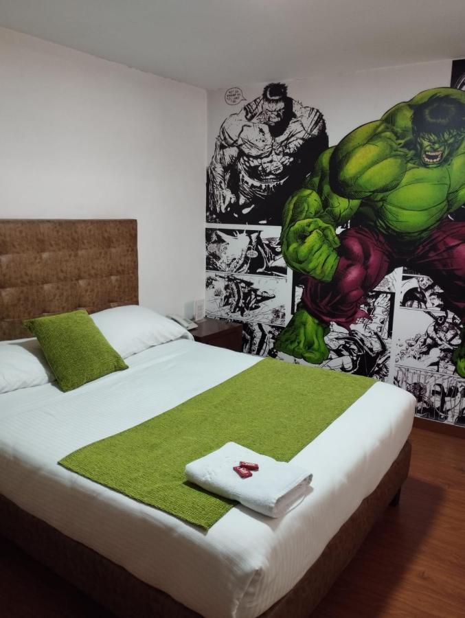 Hotel Comic City โบโกตา ภายนอก รูปภาพ